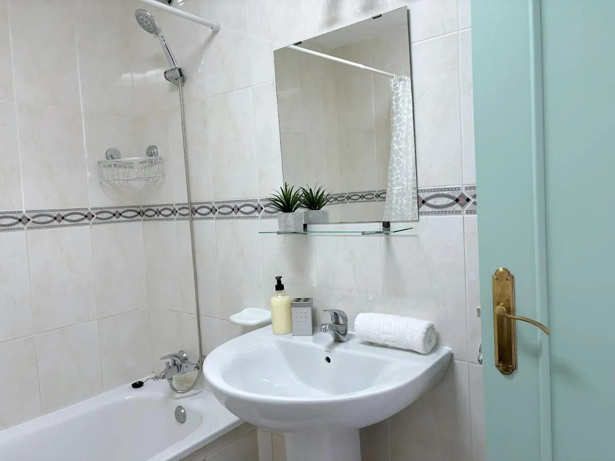 Evans Realty Bh Urb Colina Park & Piscina Malaga